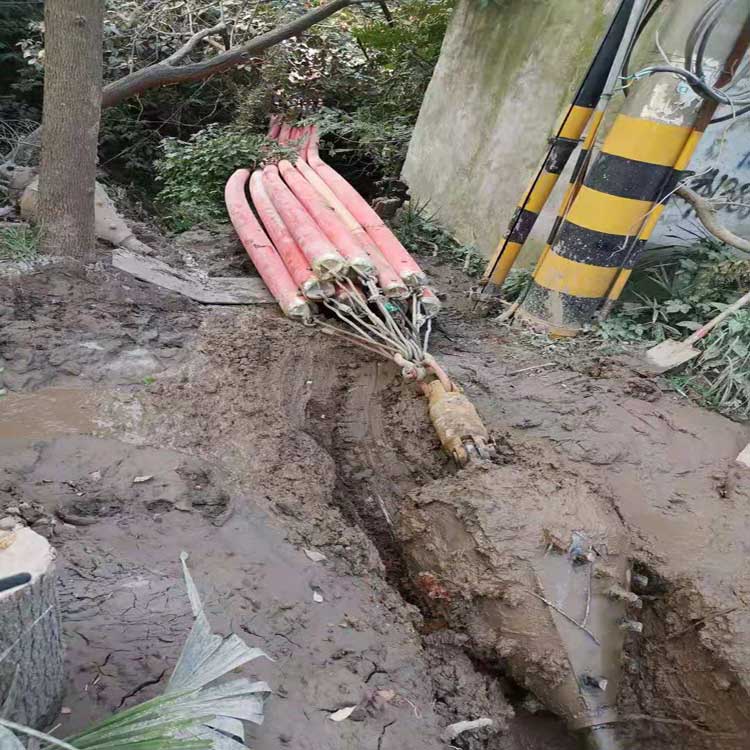 湾岭镇拖拉管